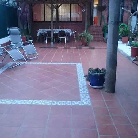Casa Con Terraza En Vilagarcia * فيلاغارثيا دي أروزا
