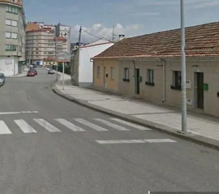 Casa Con Terraza En Vilagarcia بيت للعطل
